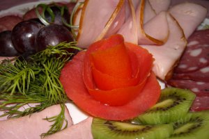Aperitive de peste, aperitive de mezeluri