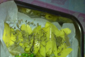 Platou cu creveti si legume la cuptor