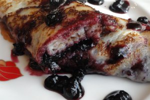 Scovergi cu dulceata de afine