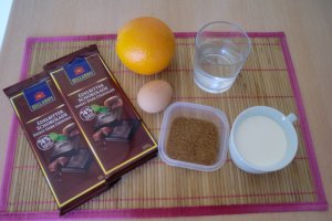 Crema de chocolate negro con naranja   (Crema de ciocolata amaruie cu portocala)
