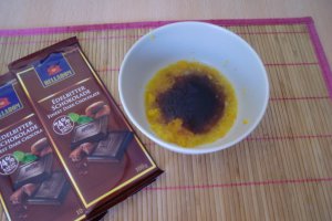 Crema de chocolate negro con naranja   (Crema de ciocolata amaruie cu portocala)