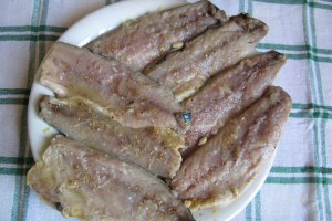 File de macrou cu lamaie la cuptor