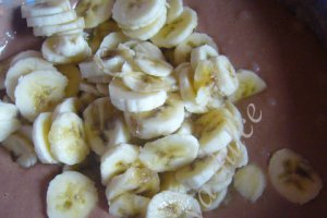 Chec cu banane si crema nugat