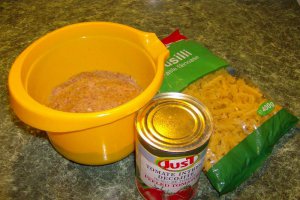 Fusilli cu bilute de carne tocata