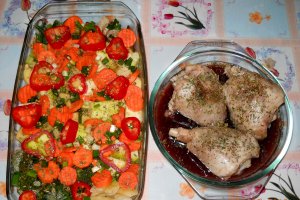 Pulpe de curcan cu mix de legume la cuptor