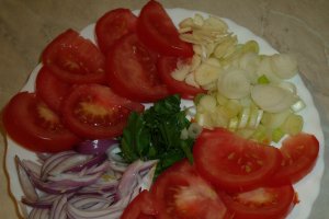 Mancare de post: salata de cruditati si couscous (2 persoane)
