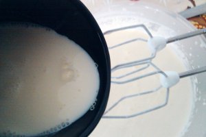 Tort cu crema de smantana