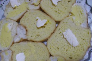 Tartǎ cu spanac şi brânză feta