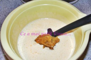 Muffins cu piersici si ciocolata