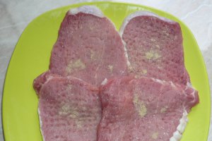 Escalop de porc cu ghiveci de legume