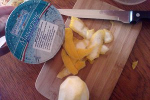 Crema mascarpone cu lamaie