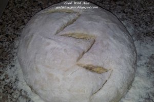 Paine de casa cu cartofi