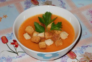 Supa crema de legume cu crutoane