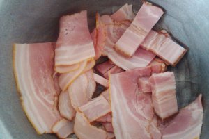 Varza calita cu bacon