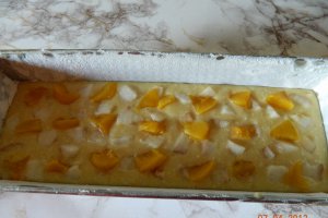 Chec cu pere si piersici (de post)