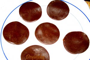 Ciocolata elastica - de post (pt decoratiuni)