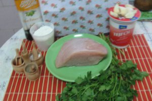 Piept de curcan cu ciuperci si smantana