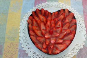 Tort inima de capsuni