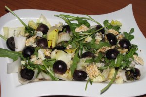 Salata cu andive si gorgonzola