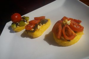 Aperitiv cu mamaliga