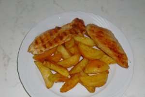 Piept de pui la gratar