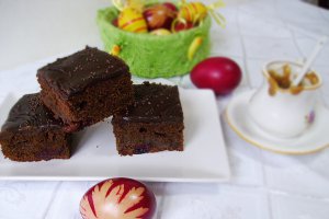 Negresă cu caramel şi piure de castane