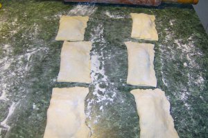 Portofele cu sunca si cascaval