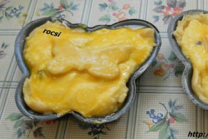 Pasca cu umplutura de branza cremoasa