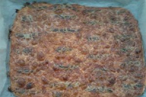 Pizza cu anchoas si mozzarela