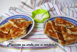 Poftiţi la plăcinteeeeeeeeeeeee!!!!! Cu urdă sau caş cu verdeţuri