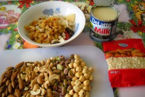 Placinta cu fructe uscate