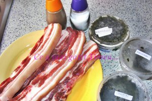 Rulou din piept de porc