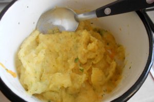 Cartofi umpluti