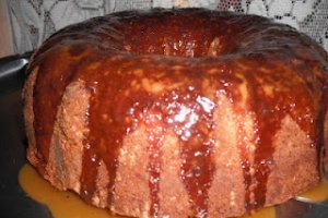 Chec cu cacao si sos caramel
