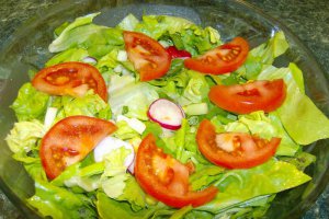 Salata de leurda cu salata verde