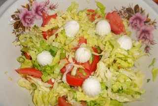 Salata cu 