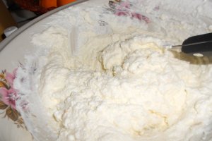 Clatite cu branza