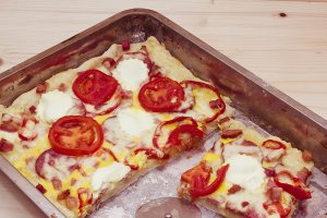 Pizza home made cu Miez de lapte