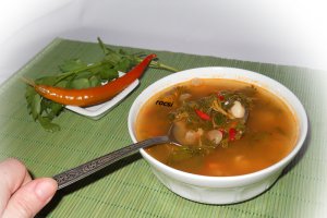 Ciorba de fasole cu urzici