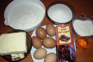 Guguluf marmorat