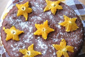 Tarta pufoasa de ciocolata
