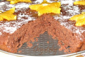Tarta pufoasa de ciocolata