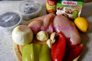 Piept de pui cu ghimbir si sos chili