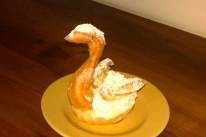 Lebede si pasta choux