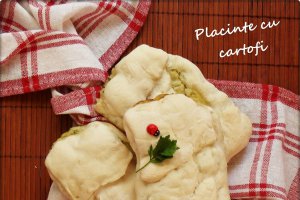 Placinte cu cartofi si ceapa verde