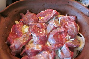 Friptura de vitel in vasul roman!
