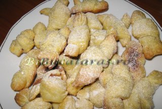 Cornulete rapide cu rahat
