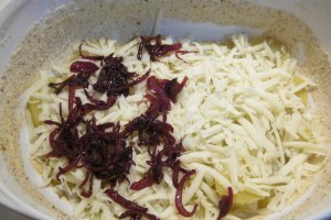 Cotlet de miel cu mustar si cartofi elvetieni