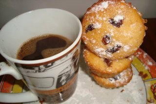CAFEA CU BRIOSE ZAMBITOARE!!!!