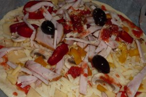 Pizza " Quatro formaggi"